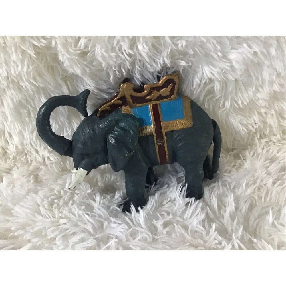 Vintage Cast Iron Circus Elephant Mechanical Coin Bank Working Toy Collectible